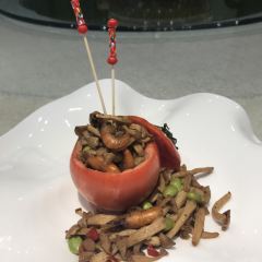 DE BAN ZHUANG YUAN CAO TANG CAN TING 여행 사진