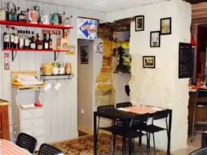 Le Bistro de la Cave