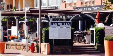 Les Voiles De Theoule