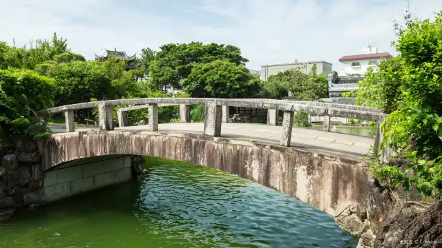 Hotels near Fukushuen