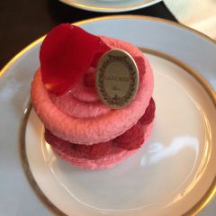 Laduree User Photo