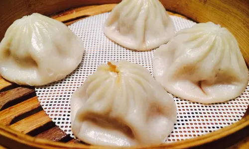 DONG YUAN XIAO GUAN