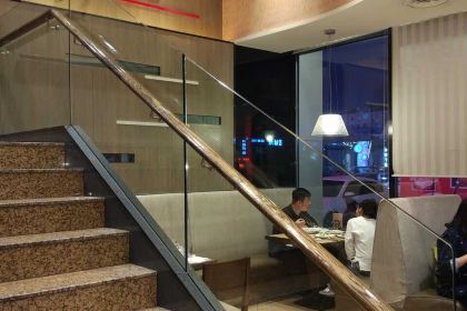 必胜客(天鸿店)