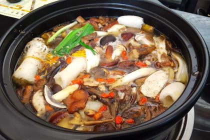 JUN WO ZI YE SHENG JUN HUO GUO HUO PIAO YANG ROU HUO GUO