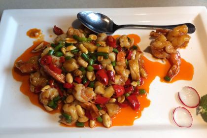 大方传统菜(武康德蓝广场店)