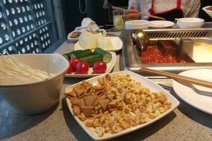 海底捞(商鼎路店)