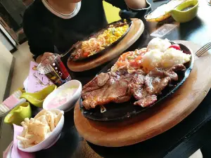 Haokelai Steak (xindouguangchangdian-0510)