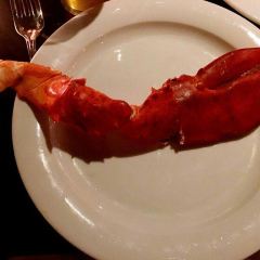 LOEWY 여행 사진