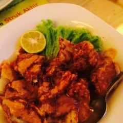 Loving Hut - Jatinegara User Photo