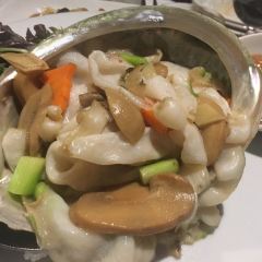 Shark Fin House(Chinatown) User Photo