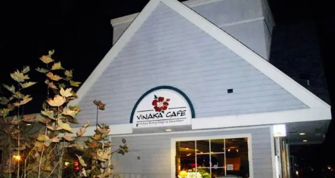 vinaka's cafe