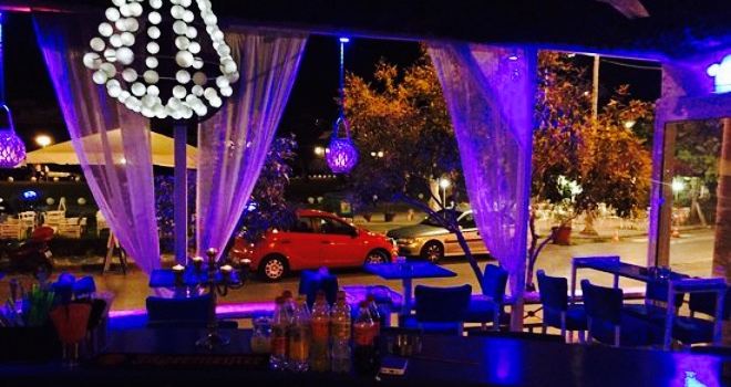 Veranda - All Day Cafe & Lounge Bar