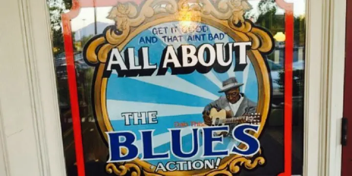 Lucille's Smokehouse BBQ