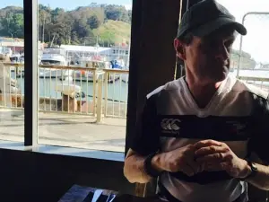 Wharf Bar & Grill