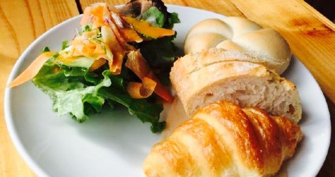 Bakery Cafe & Restaurant Wao