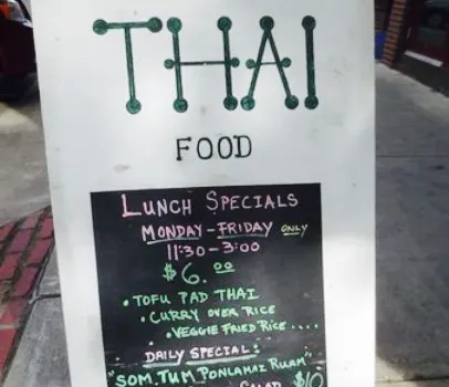 Hattapon's Thai Kitchen