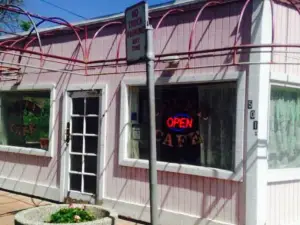 Levee Cafe