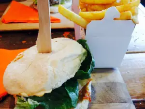 eNuf Burger Bars