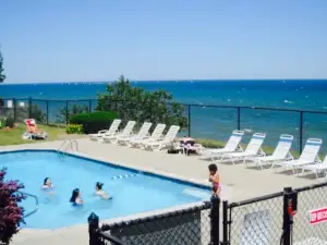 Lake House Restaurant