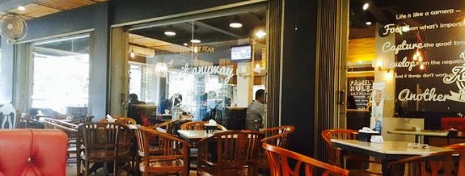 Kopi Raya Cafe