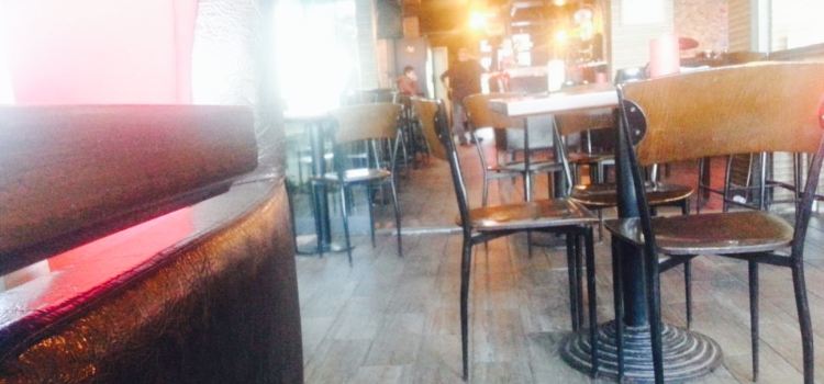 Bar & Bar