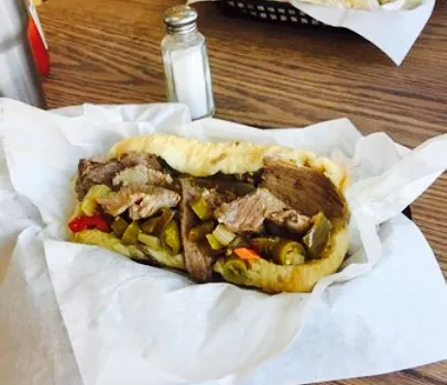 Lil's Chicago Italian Beef