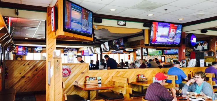 Roosters Wings