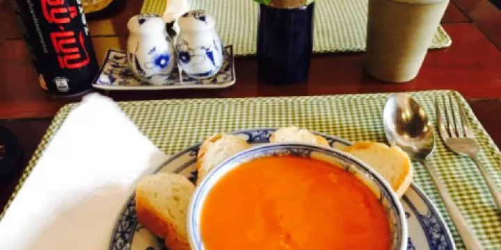 The Lonely Tree Cafe