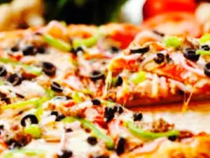 Cor's 2 For 1 Pizza
