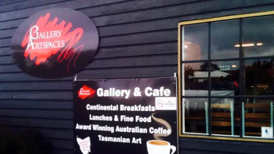 Gallery Artspaces & Cafe