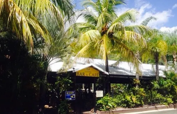 Plantation Resort Poolside Bar & Cafe