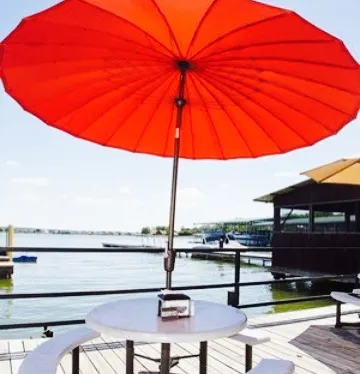 Stumpy's Lakeside Grill