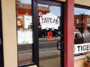 24th Street Tavern