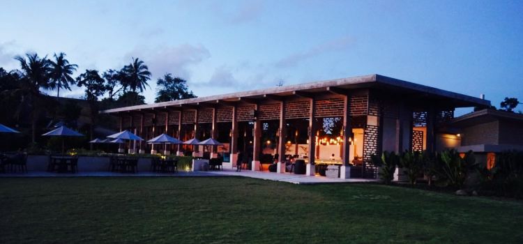 Aura Lounge & Bar Lombok