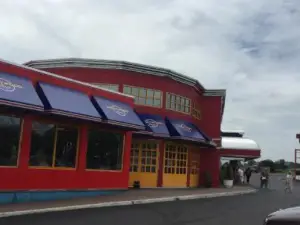 Hollywood Cafe & Sports Bar