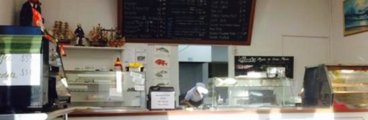 Hooks Sea And Salad Bar
