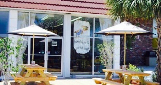 Brown Baggin' It San'wich Shoppe