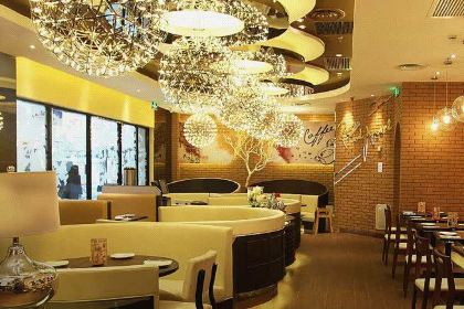 必胜客(银座店)