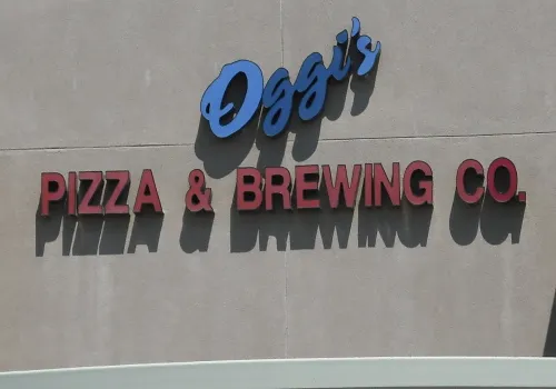 Oggi's Sports Brewhouse Pizza