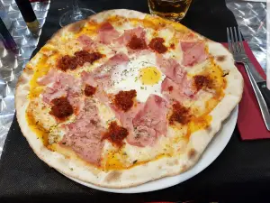 Gula Gula Pizzeria