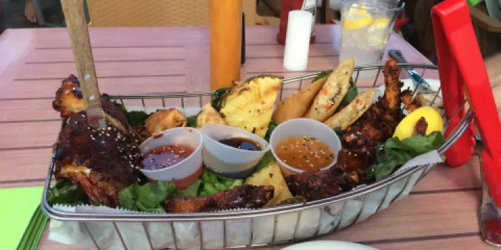 Pier Restaurant and Tiki Bar