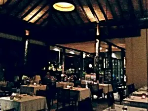 The Beach Club Restaurant Bar & Grill
