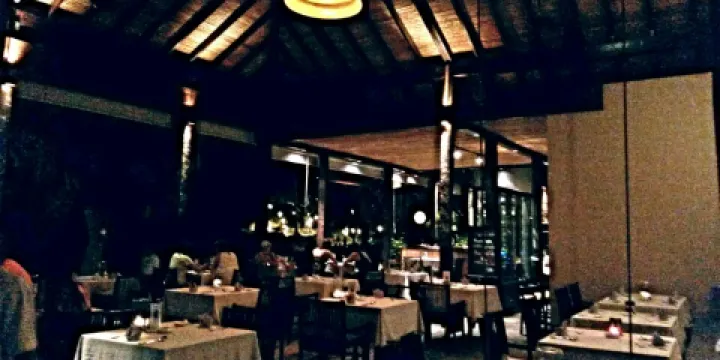 The beach club Restaurant Bar & Grill