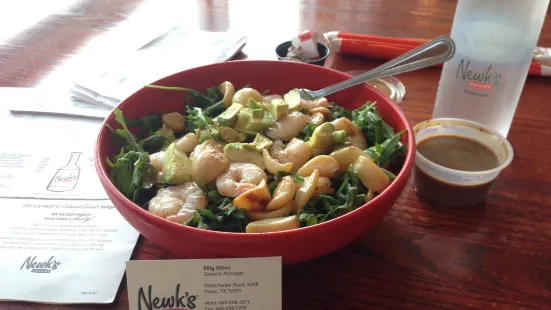 Newk's Eatery