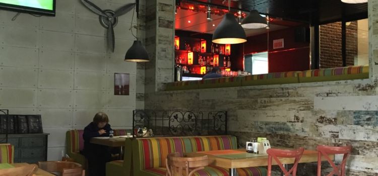 Primo Bar & Grill
