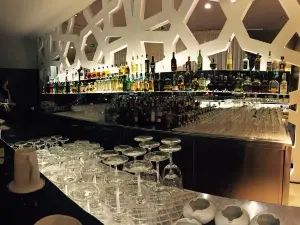 Restaurant & Bar, Falkensteiner Hotel Belgrade