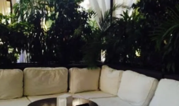 Golden Lion Irish Pub