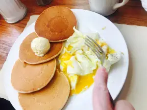 Aunt Sarah's Pancake House