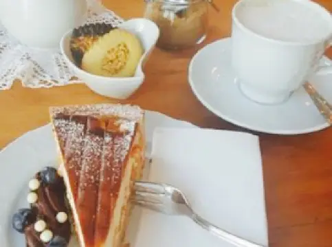 Patisserie Mendel - Cafe - Konditorei