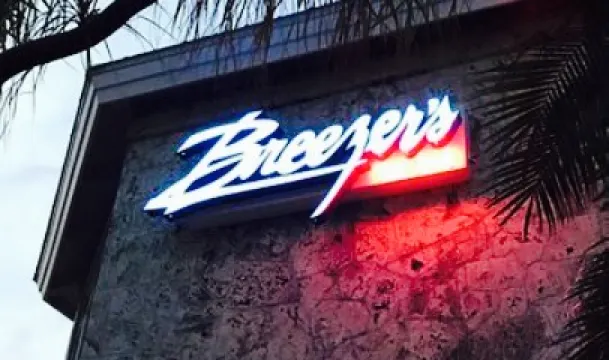 Breezer's Tiki Bar